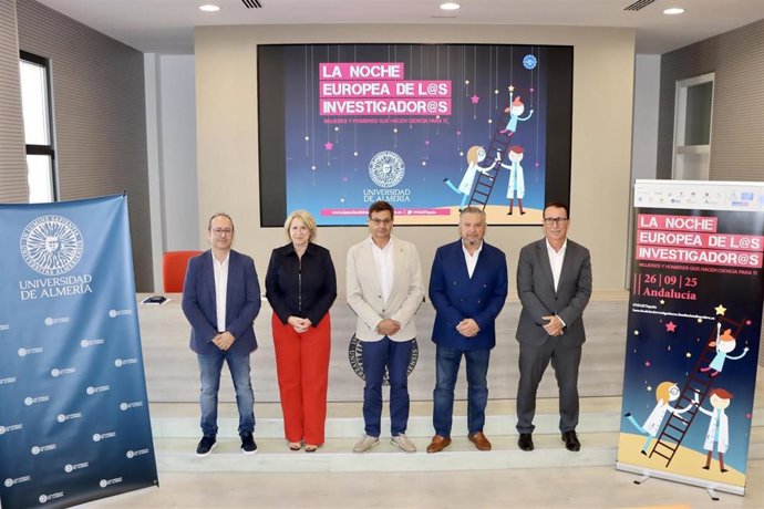 Presentación de la 'Noche europea de los investigadores' en Almería