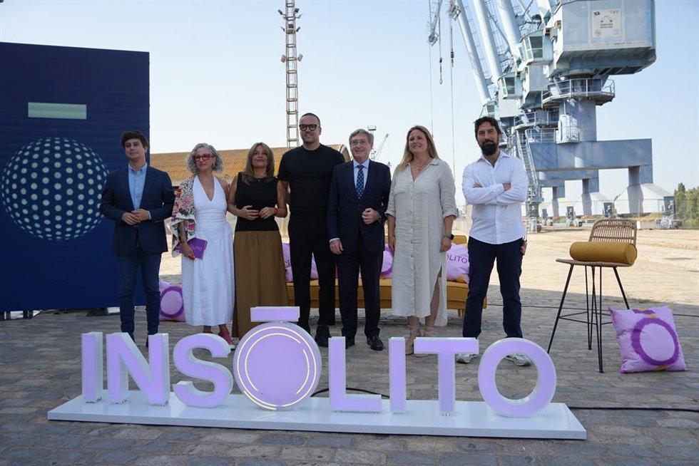 Archivo - Presentación de 'Insólito' en el Puerto de Sevilla. Imagen de archivo.