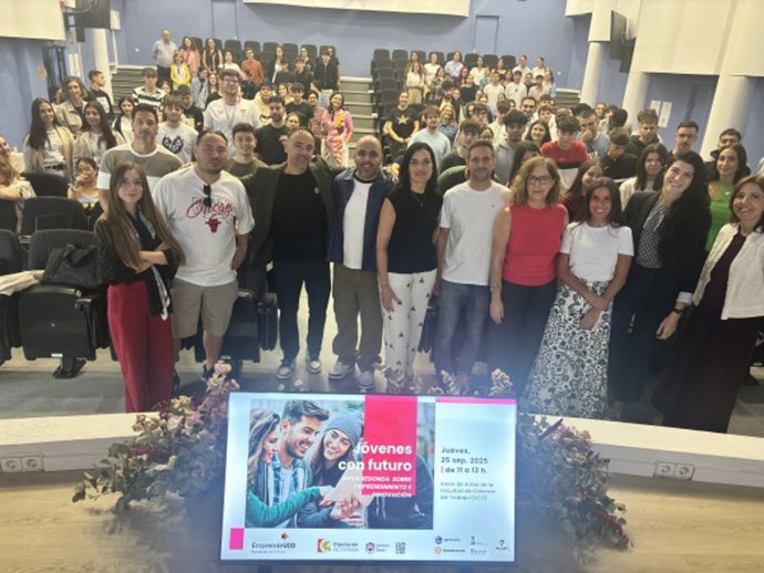 Ponentes y participantes en las jornadas.