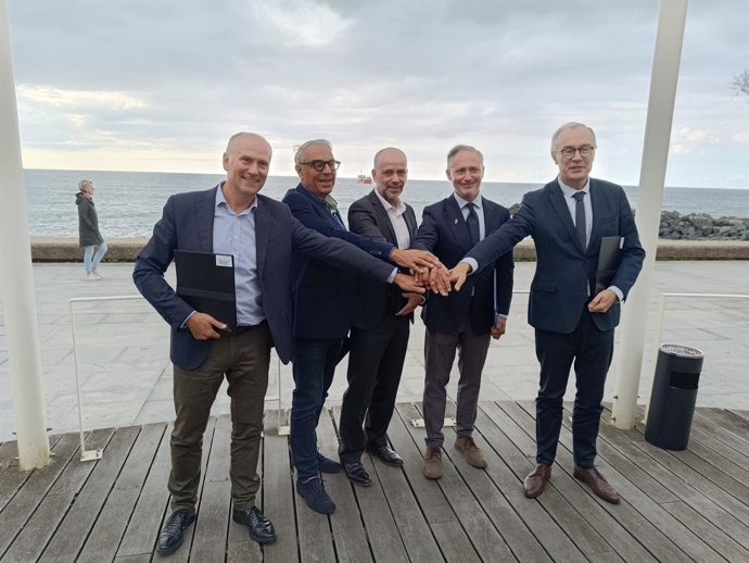 Acuerdo entre la Autoridad Portuaria de Bilbao y el Consorcio de Puertos Comerciales de Nouvelle-Aquitaine
