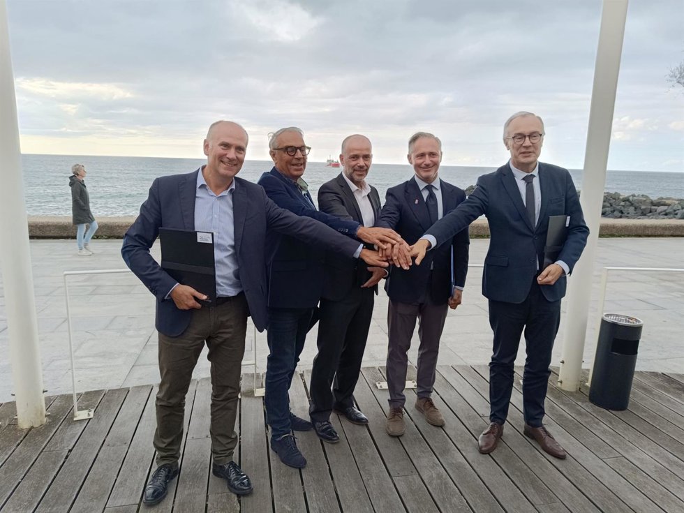 Acuerdo entre la Autoridad Portuaria de Bilbao y el Consorcio de Puertos Comerciales de Nouvelle-Aquitaine