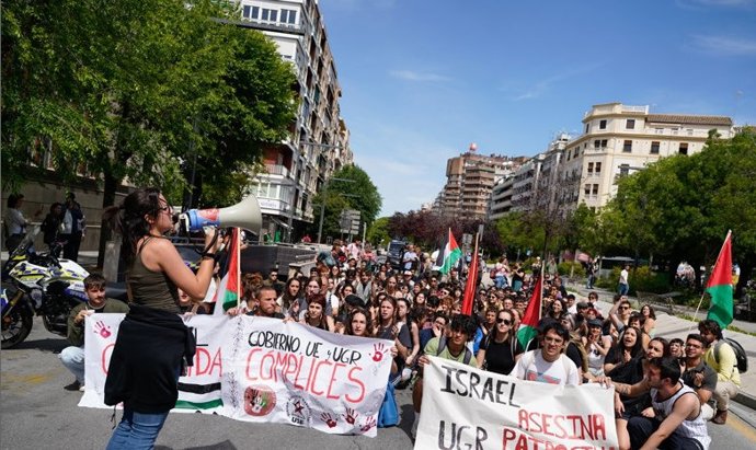Movilización de estudiantes de la Universidad de Granada, el 9 de mayo de 2024, en favor del pueblo palestino. Archivo.