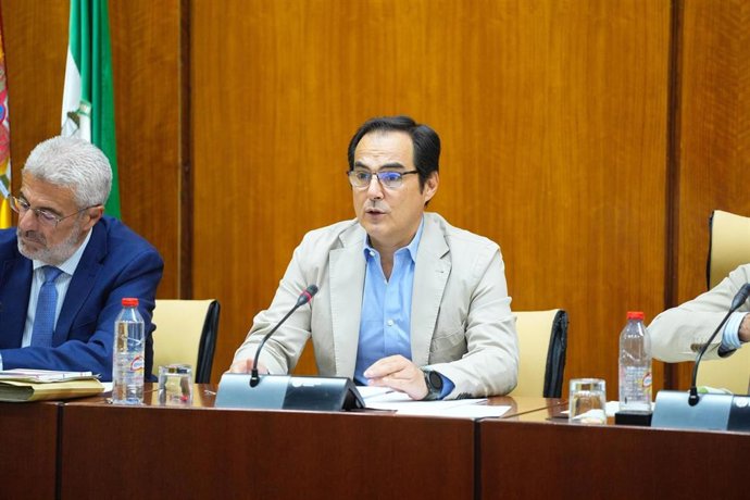El consejero de Justicia de la Junta de Andalucía, José Antonio Nieto, en la comisión del 26 de septiembre de 2025.