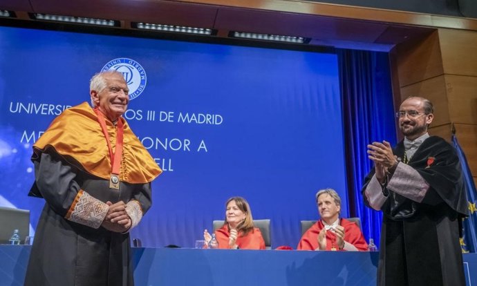 La UC3M otorga la Medalla de Honor a Josep Borrell.