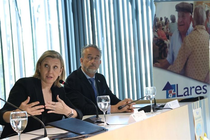 Isabel Blanco, durante su intervención en el 30 aniversario de Lares.