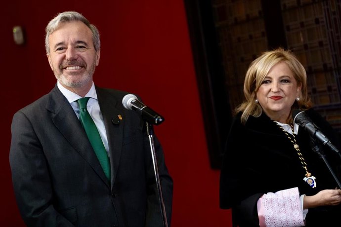 El presidente del Gobierno de Aragón, Jorge Azcón, en la rueda de prensa antes del acto de apertua solemne del curso académico del Campus Iberus