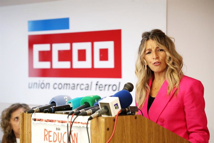 La vicepresidenta segona i ministra de Treball i Economia Social, Yolanda Díaz, inaugura l'Edifici Sindical, a 26 de setembre del 2025, a Ferrol, la Corunya, Galícia.