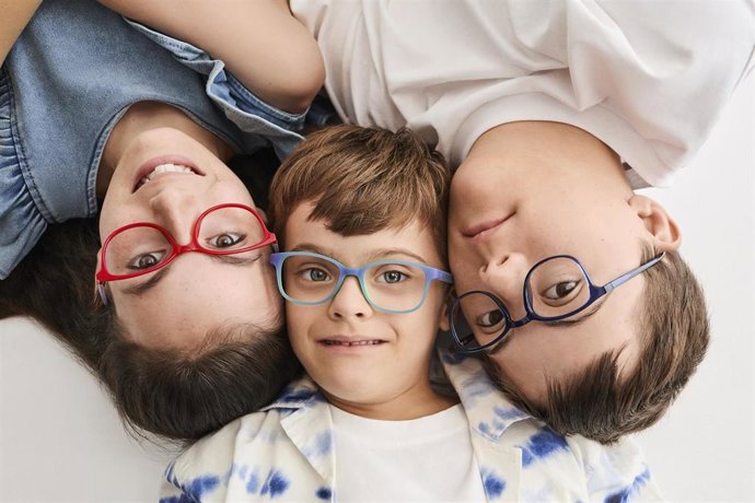 Archivo - Multiópticas y Down España lanzan una colección de gafas infantiles inclusivas, para fomentar autonomía y funcionalidad