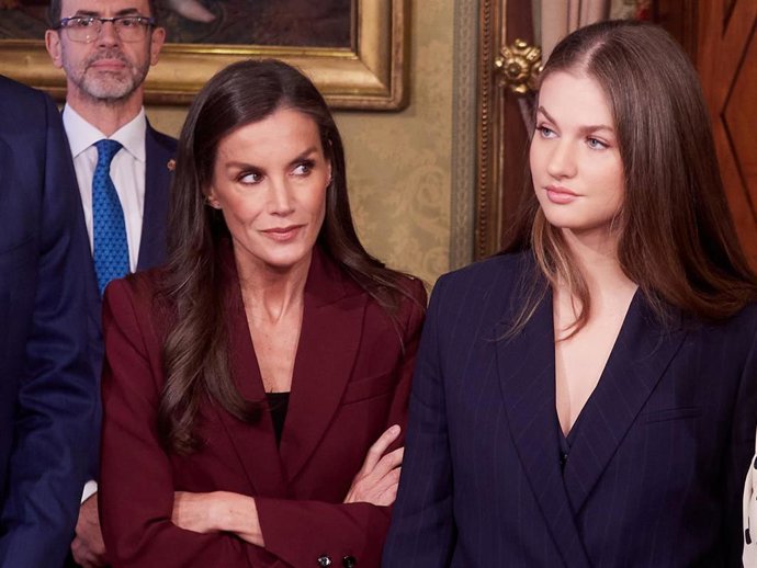 La Reina Letizia y la Princesa Leonor durante la primera visita de la heredera al trono a la Comunidad Foral de Navarra