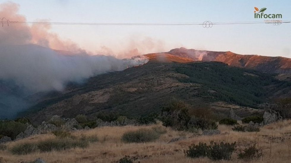 Incendio declarado en Peñalba de la Sierra (Guadalajara).