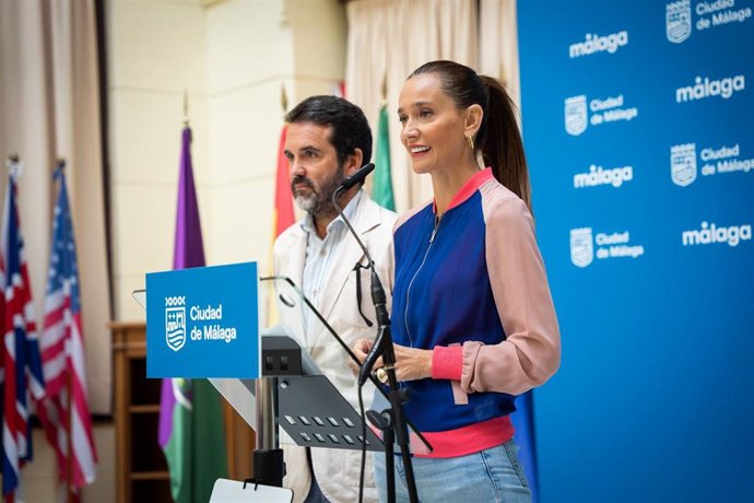 Rueda de prensa tras la Junta de Gobierno Local con Elisa Pérez de Siles y Jacobo Florido.