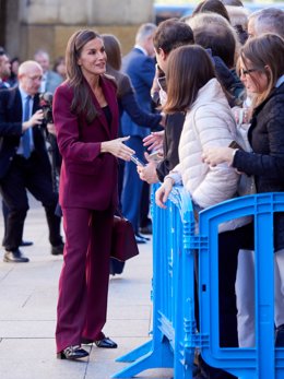 La Reina Letizia a su llegada al Palacio de Navarra, sede del Gobierno de Navarra, a 26 de septiembre de 2025, en Pamplona, Navarra (España). Se trata de la primera visita oficial de Leonor a la Comunidad Foral y tiene el objetivo de remarcar el vínculo q