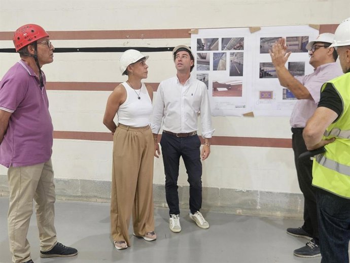 Reunión de la Comisión de Coordinación de las Policías Locales, que ha estado presidida por el consejero de Presidencia, Portavocía, Acción Exterior y Emergencias, Marcos Ortuño