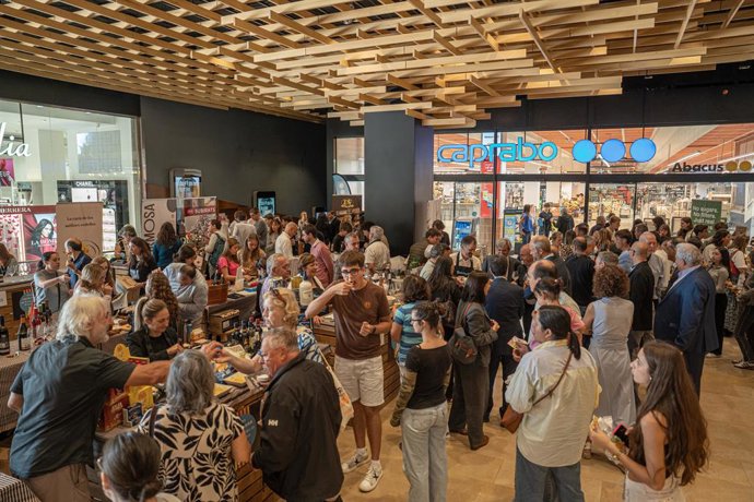 Caprabo prevé que las ventas de productos de proximidad suban un 6% este año en Catalunya.