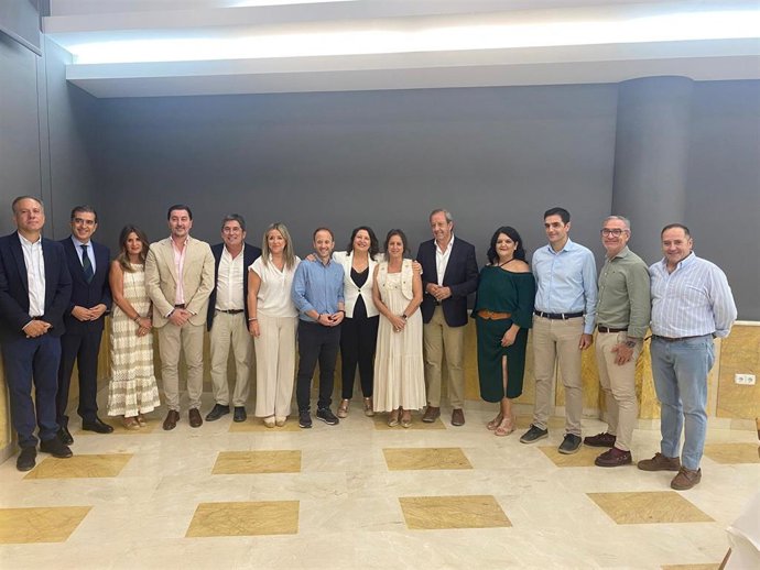 Carmen Crespo en el encuentro con responsables del PP en la provincia de Jaén.