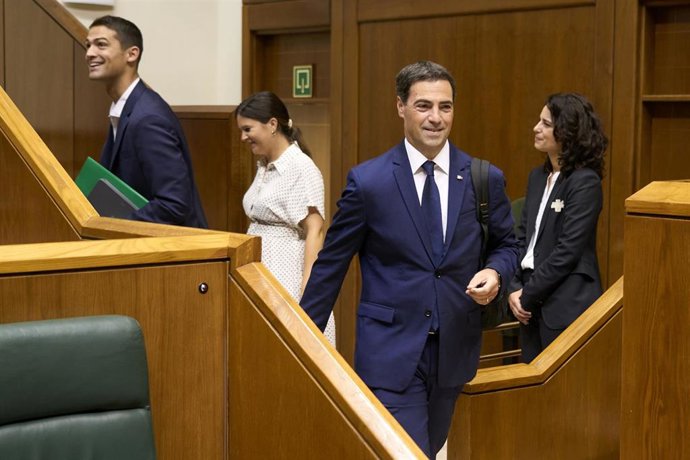 El Parlamento Vasco recupera el debate sobre la reforma del autogobierno en su pleno de política general