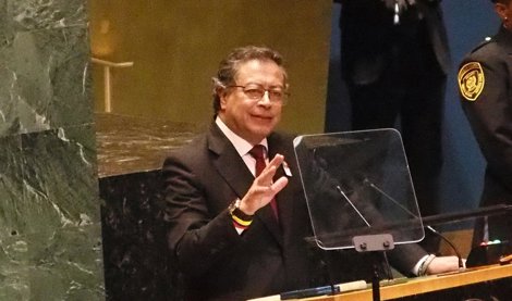 Política