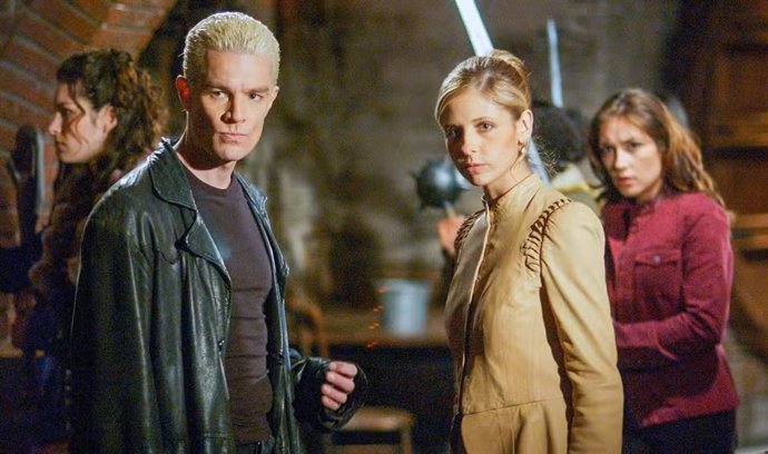 Sarah Michelle Gellar aclara que la nueva entrega de Buffy, cazavampiros es "continuación" no un reboot