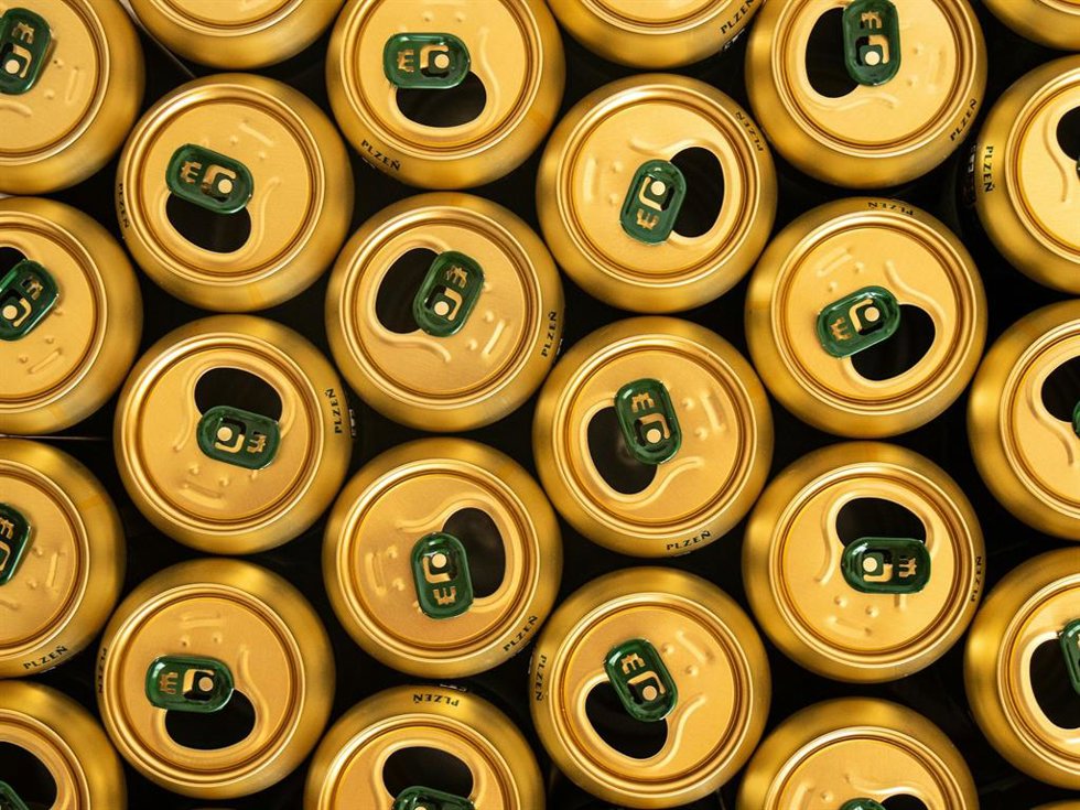 Cerveza verde o roja: qué diferencia hay y qué significa la palabra 'especial' en la etiqueta