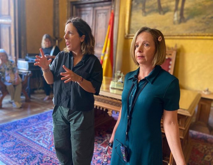 El Consell y Fundación ASPAS promueven la inclusión con una visita guiada inclusiva en la sede de la institución insular