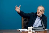 Pezeshkian asegura que EEUU ofreció una moratoria a las sanciones a cambio de la entrega de uranio enriquecido