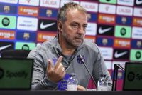 Flick confirma que Lamine Yamal tendrá "algunos minutos": "Si De la Fuente lo llama, es su decisión"