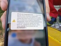 CyL envía una ES-Alert para la suspensión de actividades en La Pinilla (Segovia) por el incendio de Peñalba