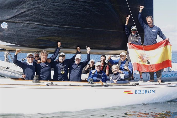 El 'Bribon' y el Rey Juan Carlos conquistan su cuarto título mundial de 6 Metros