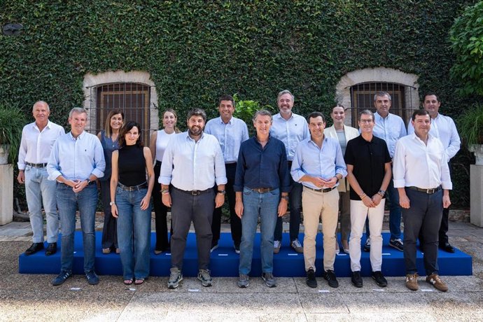 Nuñez Feijóo junto a los presidentes autonómicos del PP este fin de semana en Murcia
