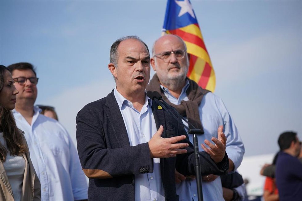 El secretario general de Junts, Jordi Turull, interviene durante la celebración del 'Alderdi Eguna', a 28 de septiembre de 2025, en Foronda, Álava, País Vasco (España). El Alderdi Eguna es el día del Partido Nacionalista Vasco, que se celebra anualmente