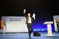 Feijóo carga contra Begoña Gómez por "esconderse" del juez: "Sánchez va a acabar mal"