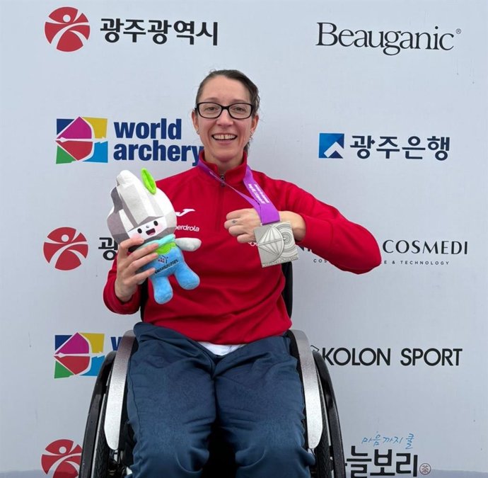 Isabel Fernández, subcampeona del mundo de tiro con arco paralímpico