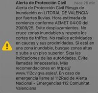 Emergencias envía un mensaje Es-Alert a los móviles ante la alerta roja por lluvias