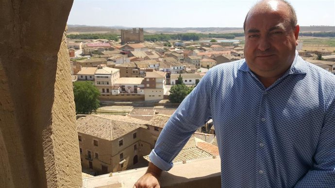 Archivo - Santos Navarro, presidente de la Comarca de las Cinco Villas.