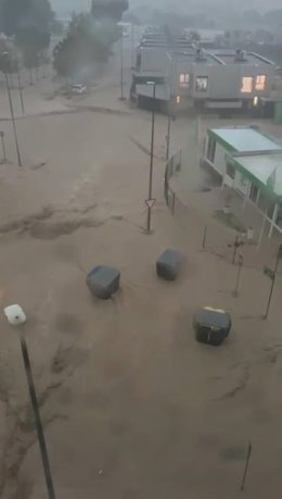 Calles anegadas en Cuarte de Huerva (Zaragoza)  a causa de la tormenta que ha descargado este domingo por la tarde en Zaragoza y alrededores.