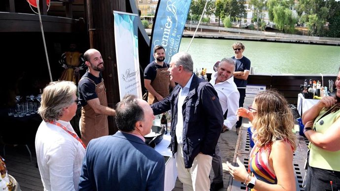 El alcalde de Sevilla, José Luis Sanz, en la segunda final presencial de "El Reto" de MasterChef World APP.