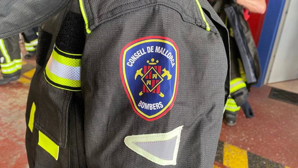 Archivo - Escudo de Bomberos de Mallorca. Recurso. Archivo.