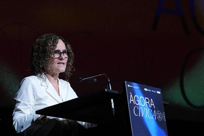 La consellera de cultura de la Generalitat de Catalunya, Sonia Hernández, durante la inauguración de Àgora Cívica del Mondiacult, en el Centro de Cultura Contemporánea de Barcelona (CCCB), a 26 de septiembre de 2025, en Barcelona, Catalunya (España)