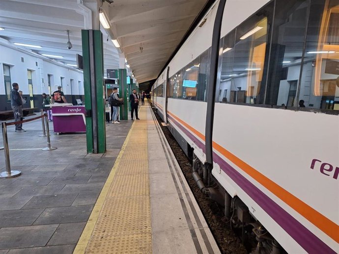 En marcha los nuevos trenes de Renfe entre Pamplona y Zaragoza