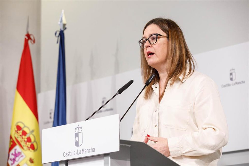 Archivo - La portavoz del Gobierno de Castilla-La Mancha, Esther Padilla, en una foto de archivo.