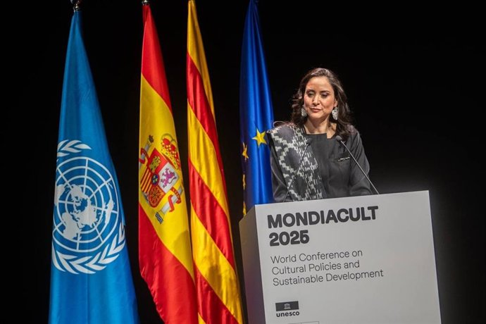 A Secretária de Cultura do México, Claudia Curiel de Icaza, na Mondiacult, na segunda-feira, em Barcelona