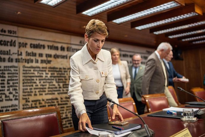 La presidenta del Gobierno de Navarra, María Chivite Navascués, comparece ante la Comisión de Investigación sobre los contratos, licencias, concesiones, ayudas y otras operaciones del Gobierno y del sector público.