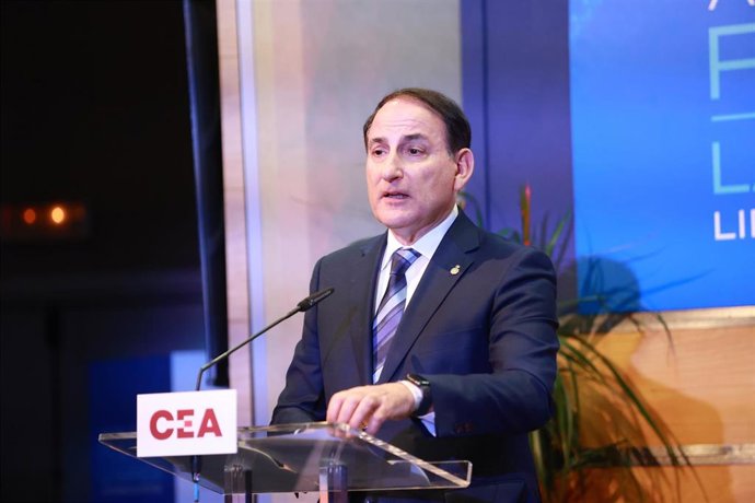 Archivo - El presidente de la CEA, Javier González de Lara, en una imagen de archivo.