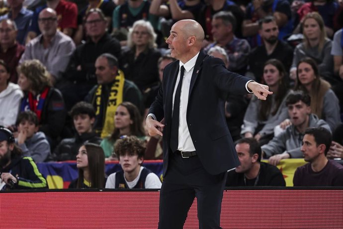 Archivo - El entrenador del Barça, Joan Penarroya.