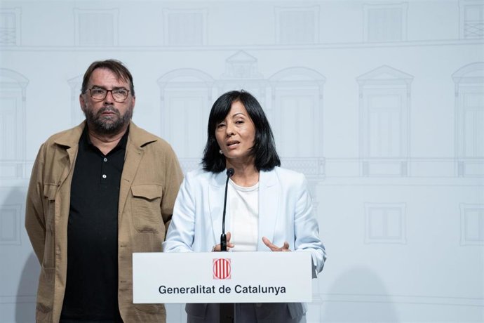 Archivo - La secretaria general de CC.OO. Catalunya, Belén López, y el secretario general de UGT de Catalunya, Camil Ros, en una imagen de archivo.