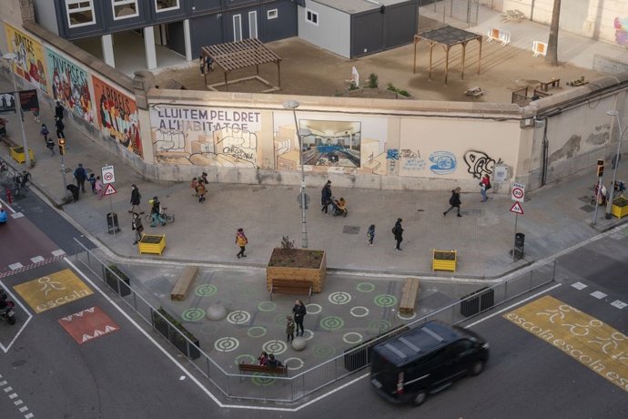 Archivo - Pacificación del entorno escolar en la calle Entença de Barcelona.