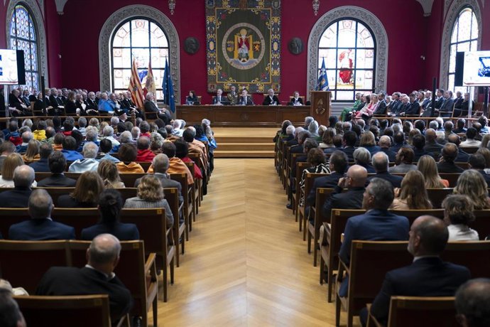 Archivo - Vista general del Acto de Apertura del Curso Universitario 2024-2025, en el Paraninfo de la Universidad de Zaragoza, a 23 de septiembre de 2024, en Zaragoza, Aragón (España).