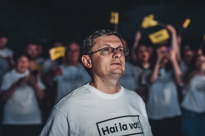 Archivo - July 11, 2021, Chisinau, Moldova: Igor Grosu celebrate the victory in Moldova's parliamentary elections in Chisinau..Igor Grosu and other members of the Party Action and Solidarity celebrate victory in Moldova's parliamentary elections in their 