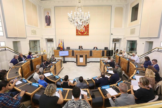 Reunión del consejo económico y social de la provincia de Alicante en la Diputación de Alicante, celebrada el 29 de septiembre de 2025