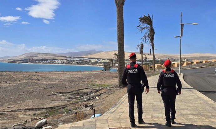 Patrulla de la Policía Autonómica en Fuerteventura